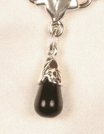 Okwiraseh - Silver Waist Chain with Maple Charm and Stone Pendants