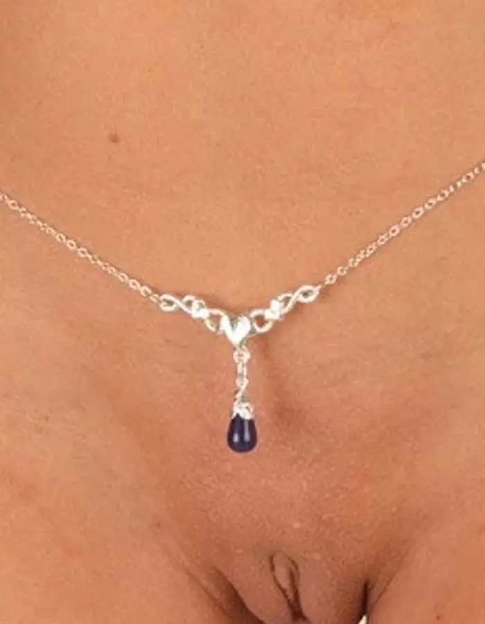 Okwiraseh - Silver Waist Chain with Maple Charm and Stone Pendants