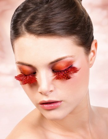 Orange-Red Feather Eyelashes