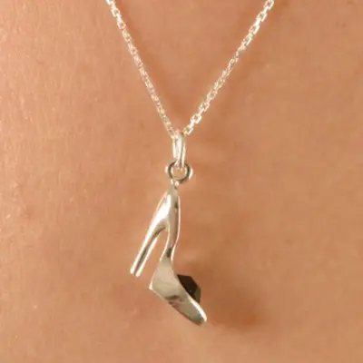 Parvarti - Silver Jeweled High Heel Chain Necklace