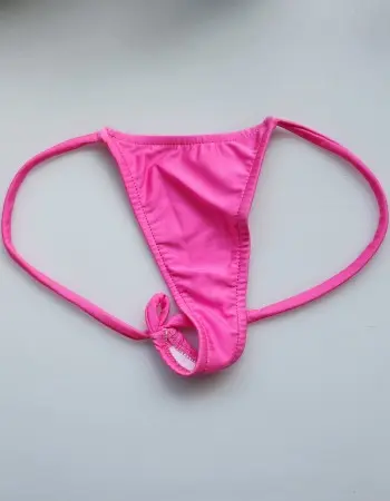 Pretty Pinup - V-Back G-String