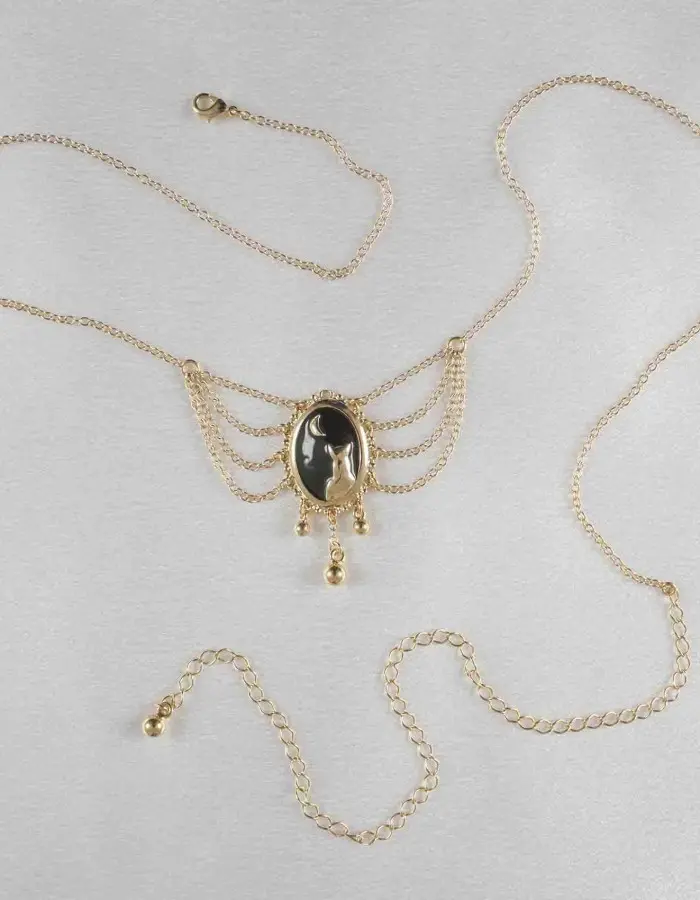 Promises in the Dark - Gold Moonlight Cameo Waist Chain