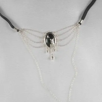 Artemis - Women's Moonlight Cameo G-String with Pendants in Silver