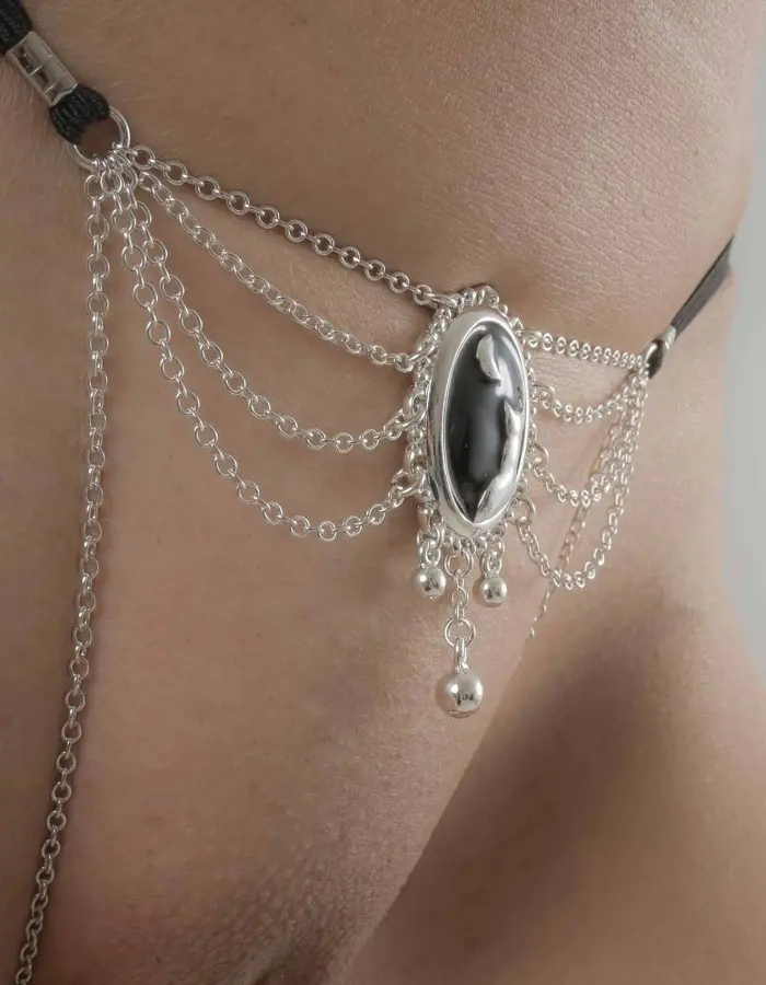 Artemis - Women's Moonlight Cameo G-String with Pendants in Silver