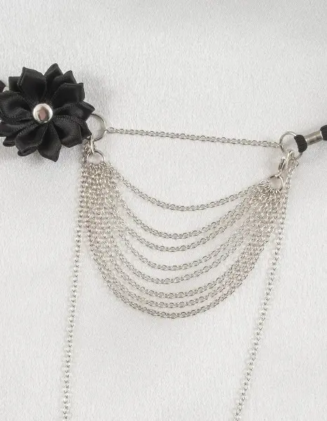 Sappho - Women's Strings of Love G-String with Flower in Silver