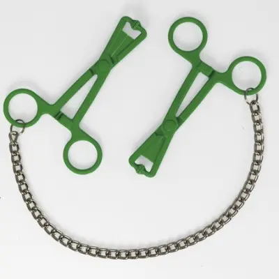 Scissor Style Nipple Clamps With Chain
