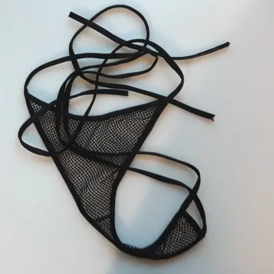 Selling Scarlett - Fishnet Tie Thong