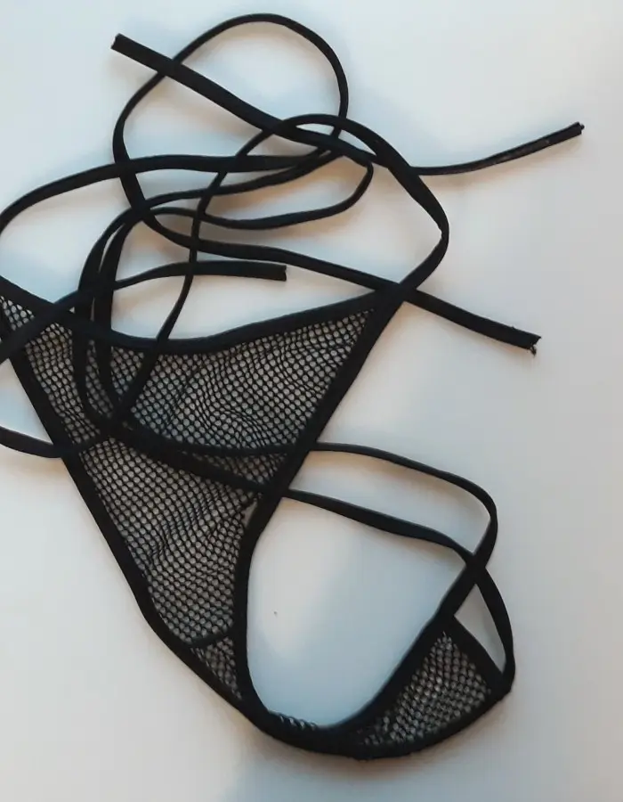 Selling Scarlett - Fishnet Tie Thong