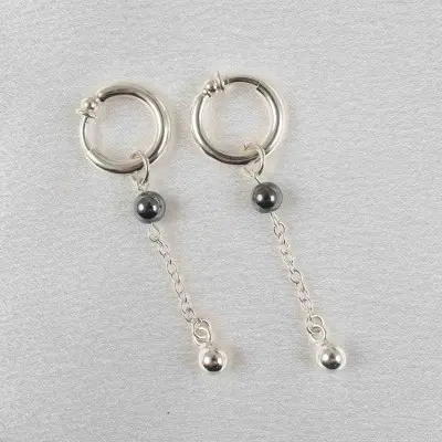 Silver and Black Non-Piercing Labia Jewelry