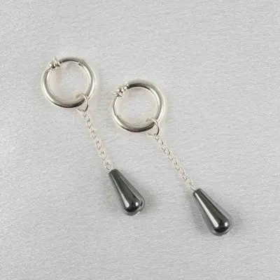 Silver and Black Non-Piercing Labia Jewelry