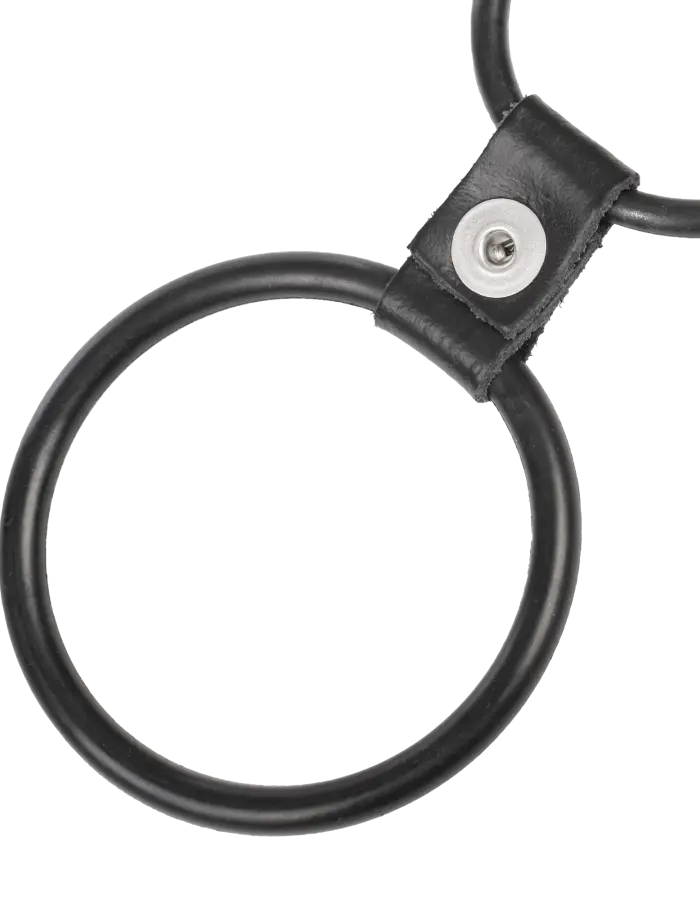 Triple Cock Ring in Rubber and Leather
