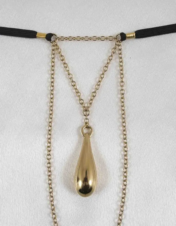 Tu m'excites - Gold Vagina Jewelry with Clit Charm