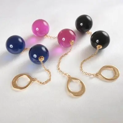Uzume - Insertable Double Geisha Balls with Gold Loop