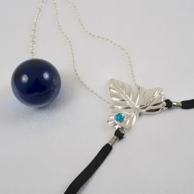 Winter Glory - Crotchless G-String Jewelry with Insertable Orb