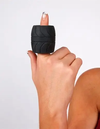 Silaskin 2-Inch Ball Stretcher - Black