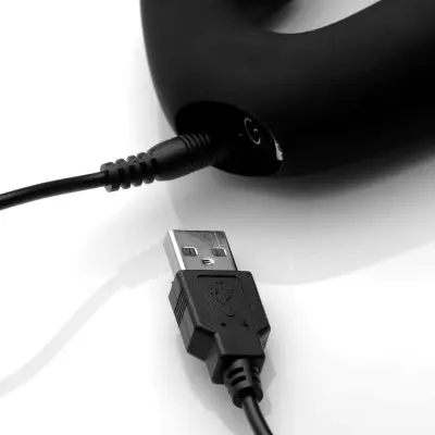 Tri-Volver Rechargeable Strapless Strap On