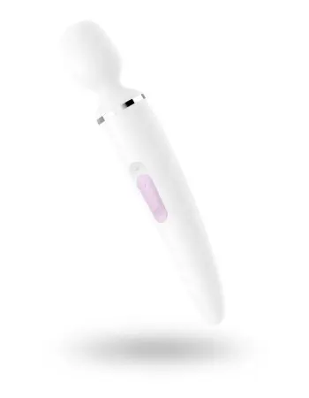 Wand-Er Woman - White/chrome