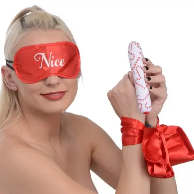 Bang - Naughty Holiday Kit - Wrist Ties XL Bullet  and Blindfold