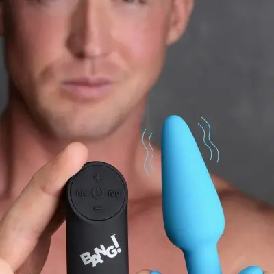 21x Silicone Butt Plug With Remote - Blue