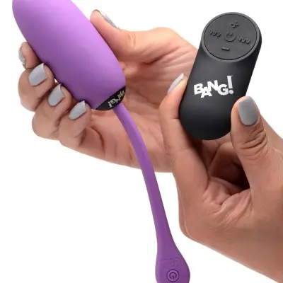 28x Plush Egg and Remote - Purple
