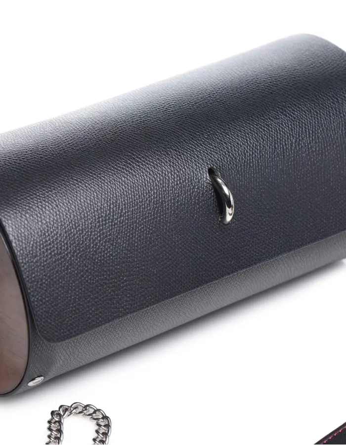 Kinky Clutch