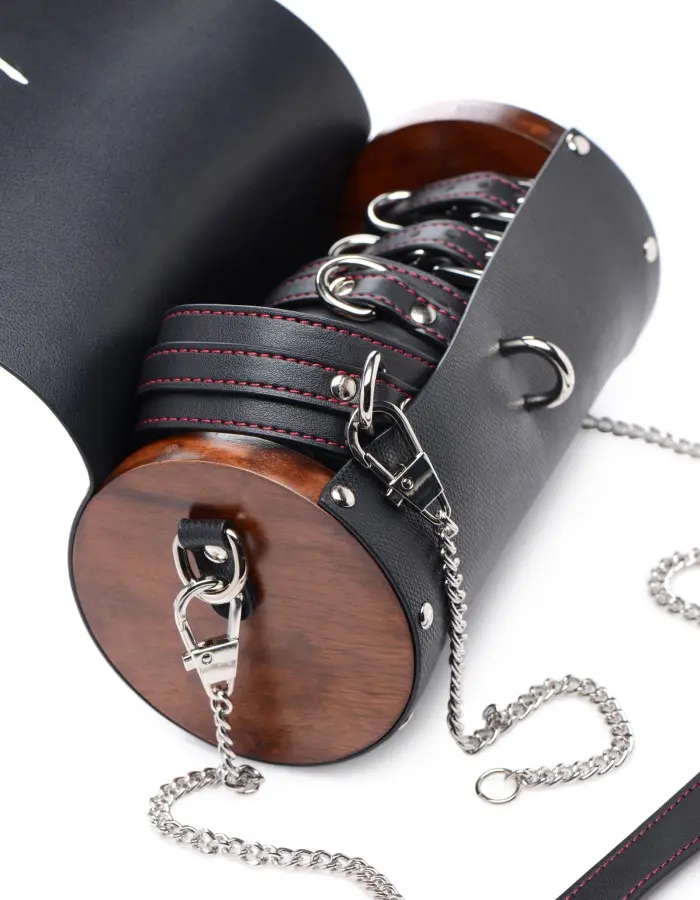 Kinky Clutch