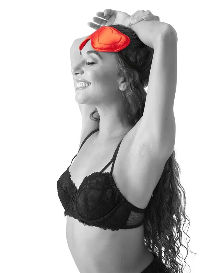 Amor Blindfold - Red