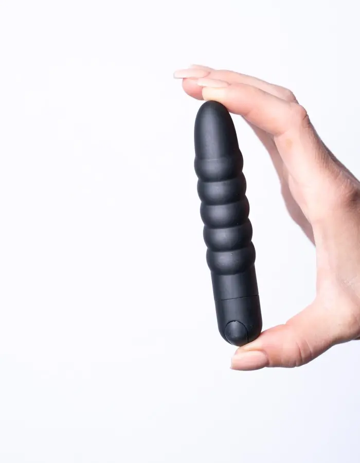 Lola 10 Function Vibrating Twisty Bullet - Black