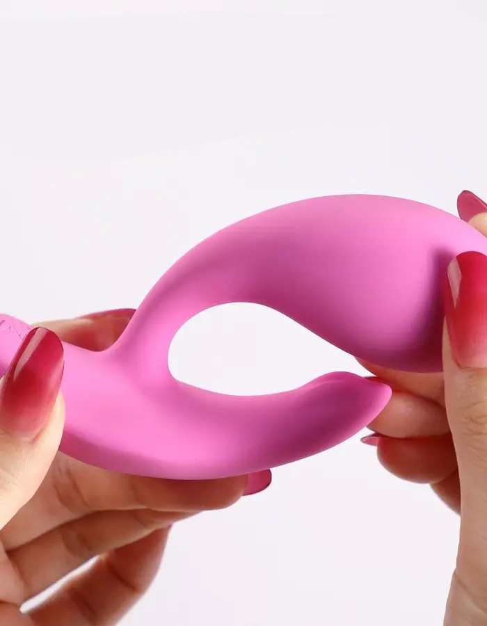 Oly 2 App-Enabled Wearable Vibrator - Pink