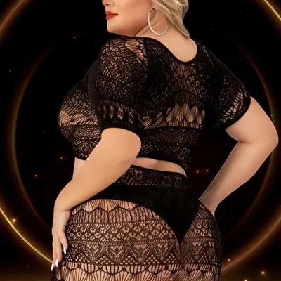 2 Piece Crop Top and Skirt Set - Queen Size - Black