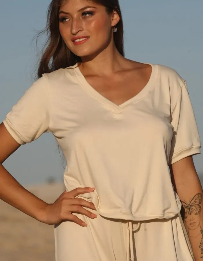 Action Jamas in Nude