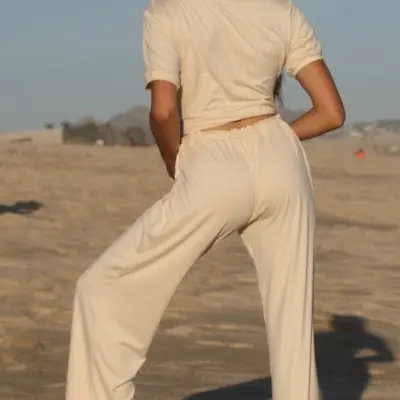 Action Jamas in Nude