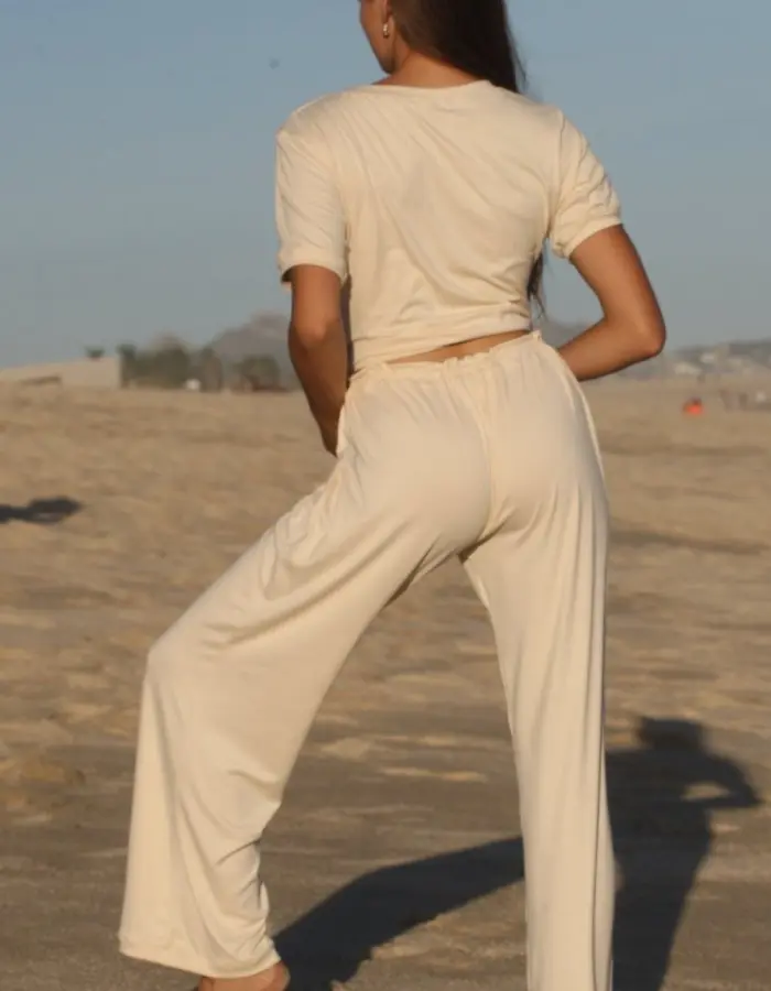 Action Jamas in Nude